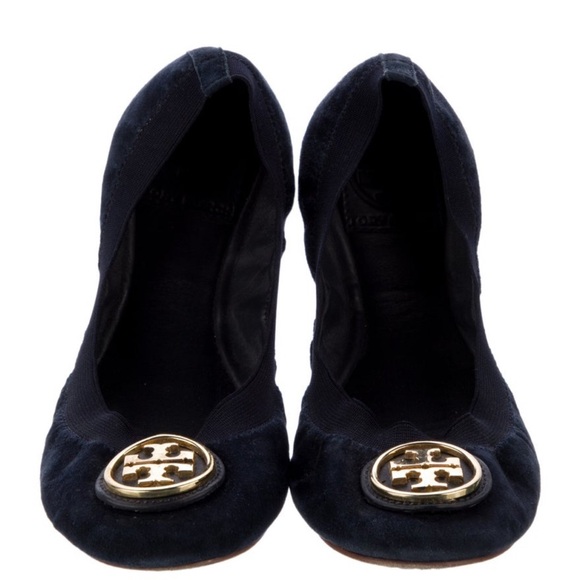 Tory Burch Navy Blue Flats with Gold Emblem - Picture 1 of 10